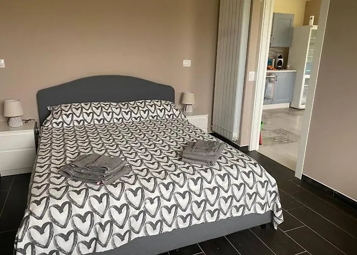 La Casa Sulla Collina Varsi